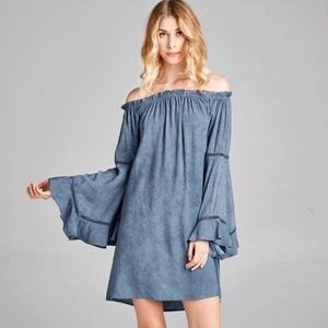 OFF-SHOULDER BELL SLEEVE DRESS